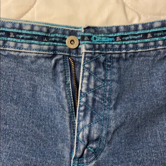 B Equipment Jean Shorts - Picture 4 of 5